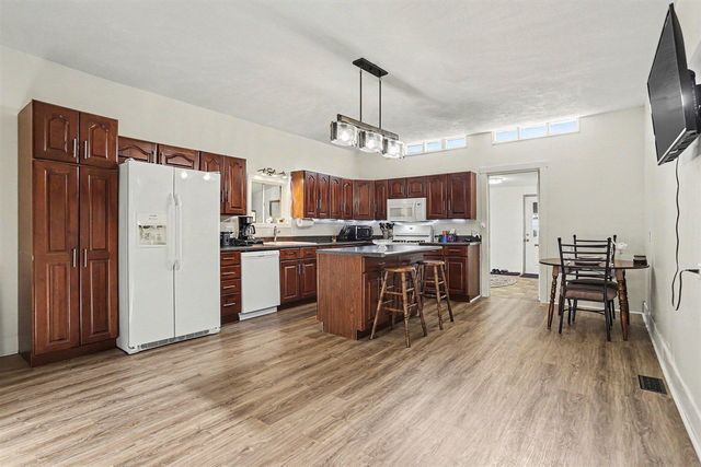 5636 E Uv Avenue, Vicksburg, MI 49097
