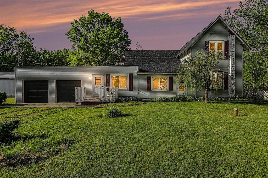 5636 E Uv Avenue, Vicksburg, MI 49097