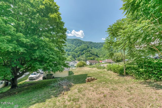 274 Highland Street, Gate City, VA 24251