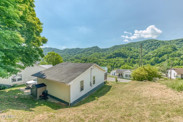 274 Highland Street, Gate City, VA 24251