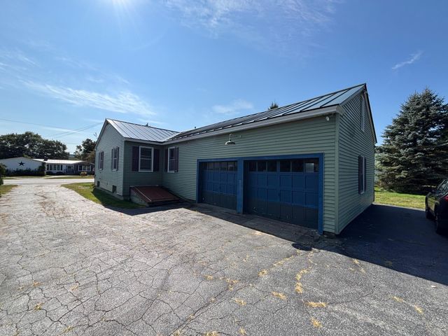 175 Upper Plain, Bradford, VT 05033