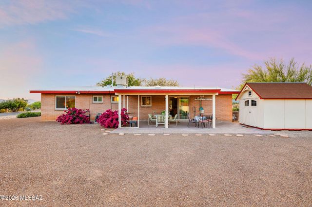 10080 N Camino Valdeflores, Tucson, AZ 85737