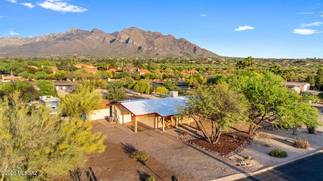 10080 N Camino Valdeflores, Tucson, AZ 85737