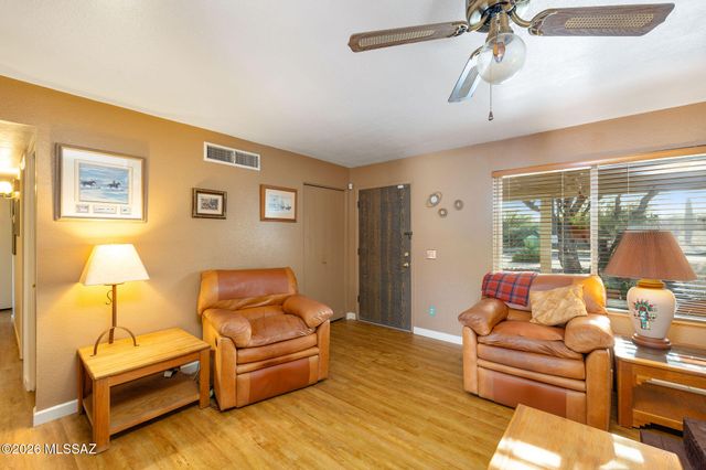 10080 N Camino Valdeflores, Tucson, AZ 85737