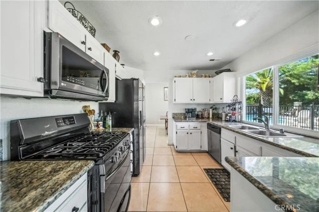 24412 Leafwood Drive, Murrieta, CA 92562