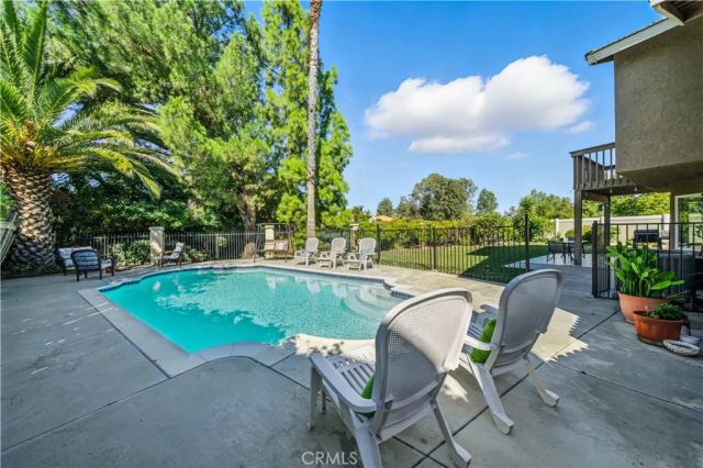 24412 Leafwood Drive, Murrieta, CA 92562