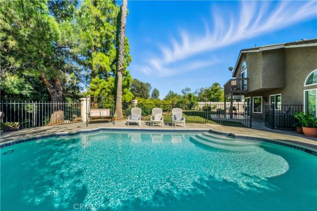 24412 Leafwood Drive, Murrieta, CA 92562