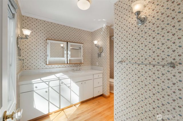 1403 S Head Avenue SW, Lakebay, WA 98349