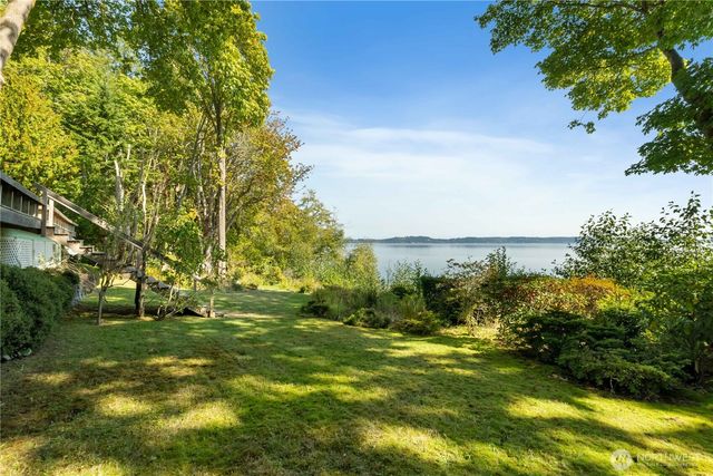 1403 S Head Avenue SW, Lakebay, WA 98349