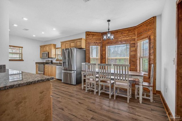 2248 Wallace Lake Rd, Pace, FL 32571