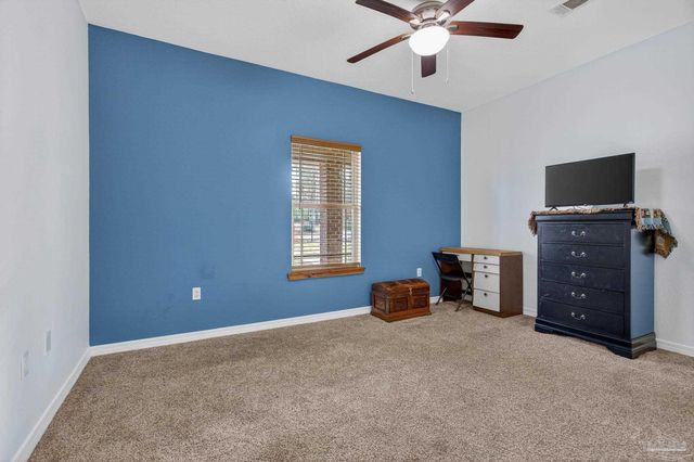 2248 Wallace Lake Rd, Pace, FL 32571