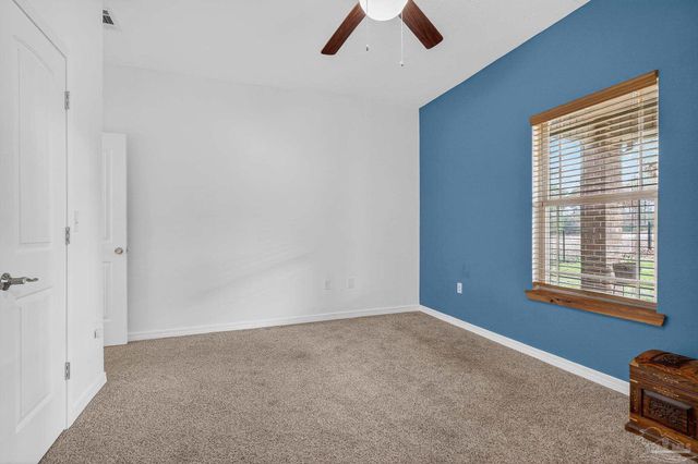 2248 Wallace Lake Rd, Pace, FL 32571