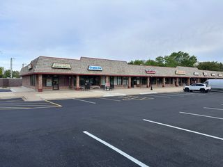 300 N Milwaukee Avenue C, Lake Villa, IL 60046