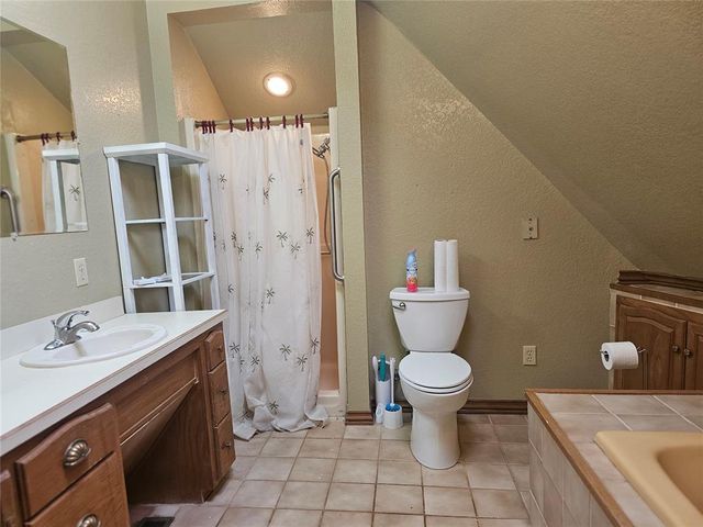 14515 KeyRidge Road, Newalla, OK 74857