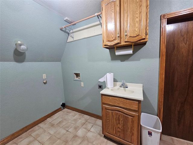 14515 KeyRidge Road, Newalla, OK 74857