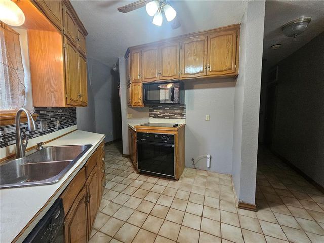 14515 KeyRidge Road, Newalla, OK 74857