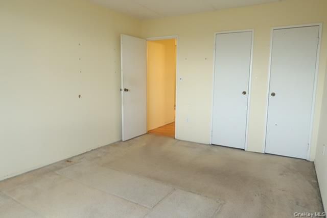 135 Post Avenue 5-L, Westbury, NY 11590