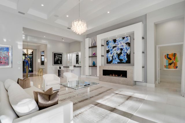 12209 Plantation Way, Palm Beach Gardens, FL 33418