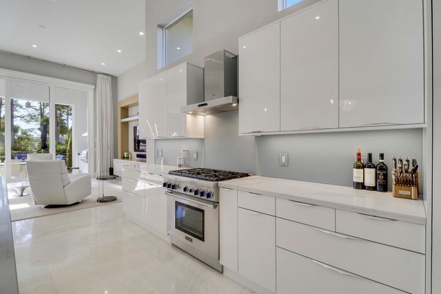 12209 Plantation Way, Palm Beach Gardens, FL 33418