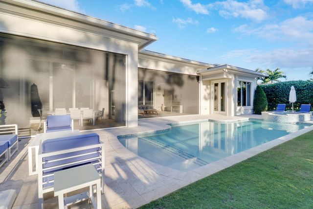 12209 Plantation Way, Palm Beach Gardens, FL 33418