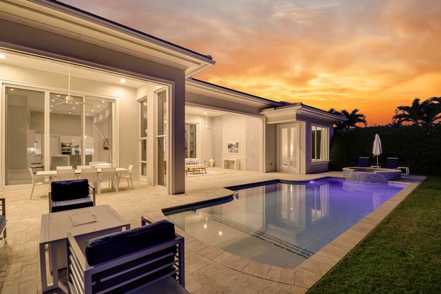 12209 Plantation Way, Palm Beach Gardens, FL 33418