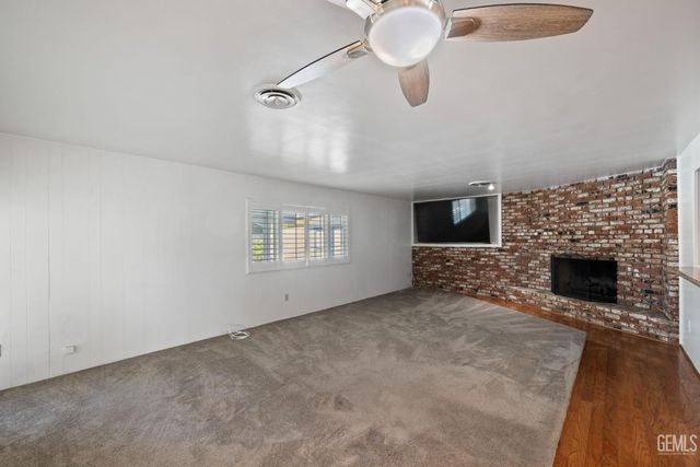 3612 La Costa, Bakersfield, CA 93306