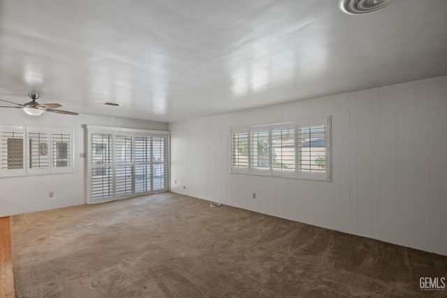 3612 La Costa, Bakersfield, CA 93306