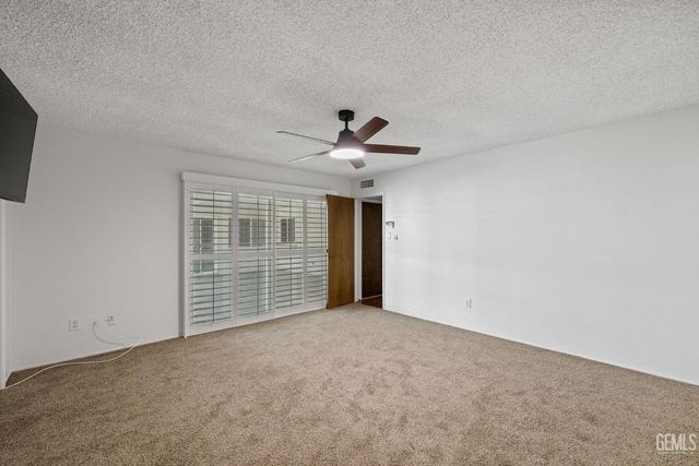 3612 La Costa, Bakersfield, CA 93306