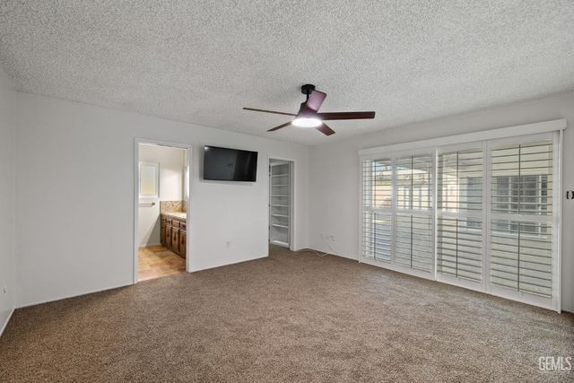 3612 La Costa, Bakersfield, CA 93306