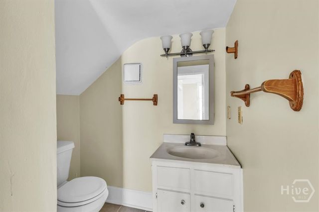 540 W 44th Street, Savannah, GA 31405