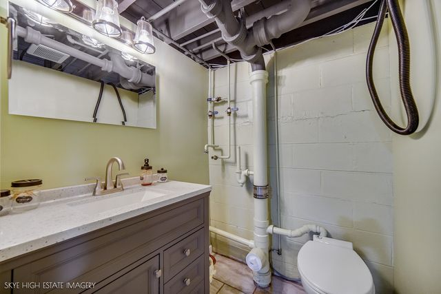 1205 N PRAIRIE Avenue, Joliet, IL 60435