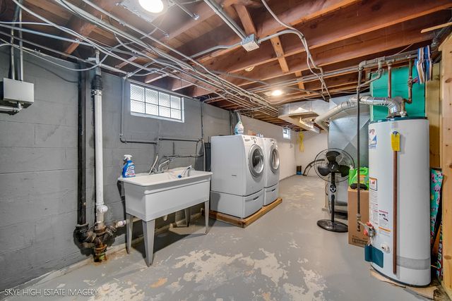 1205 N PRAIRIE Avenue, Joliet, IL 60435