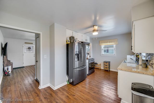 1205 N PRAIRIE Avenue, Joliet, IL 60435