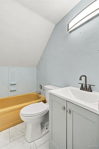6208 Pennsylvania Avenue, St Louis, MO 63111