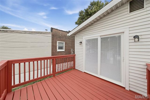 6208 Pennsylvania Avenue, St Louis, MO 63111