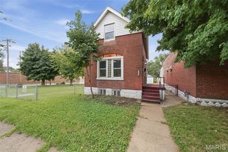 6208 Pennsylvania Avenue, St Louis, MO 63111
