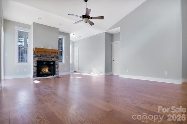 20 Brookstone Place, Candler, NC 28715
