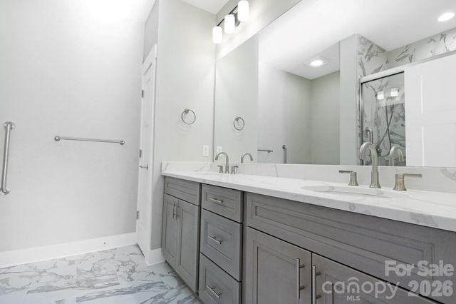 20 Brookstone Place, Candler, NC 28715