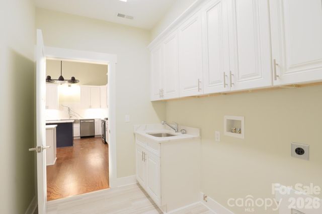 20 Brookstone Place, Candler, NC 28715