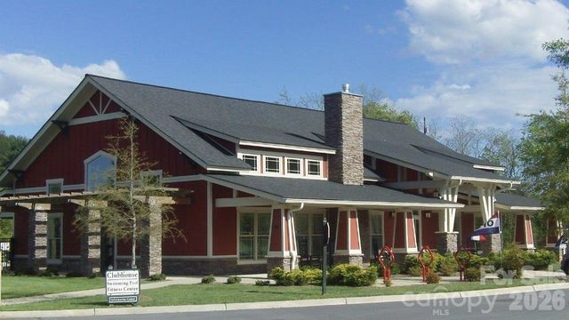 20 Brookstone Place, Candler, NC 28715