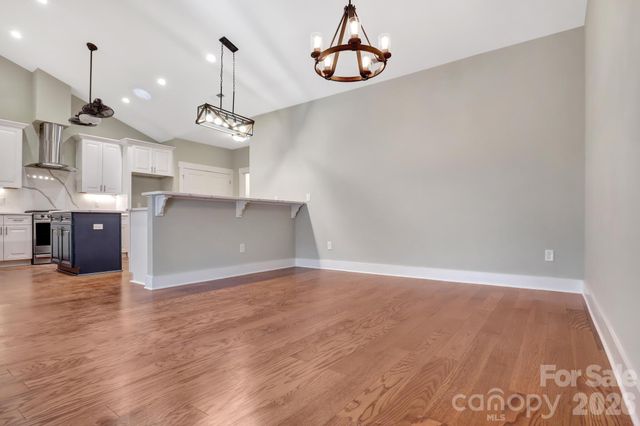 20 Brookstone Place, Candler, NC 28715