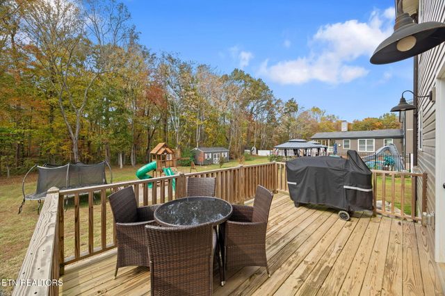 6740 Parwood Drive, Baxter, TN 38544