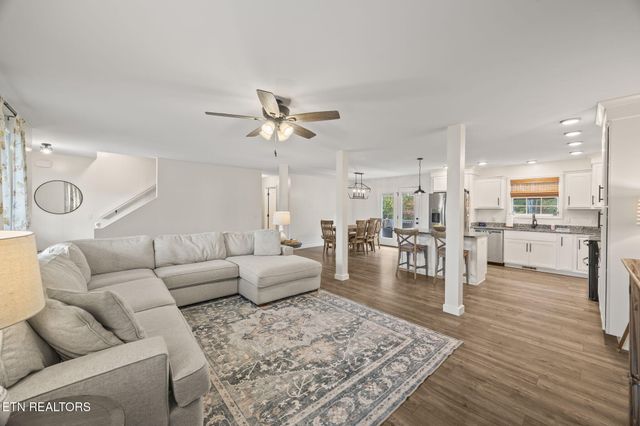 6740 Parwood Drive, Baxter, TN 38544