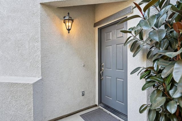 8781 Cortina Cir #61, Roseville, CA 95678