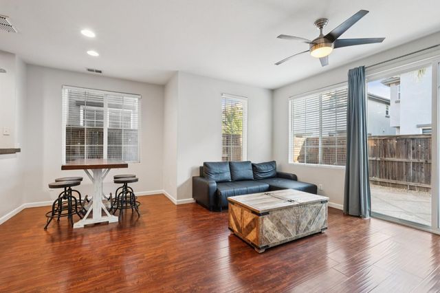 8781 Cortina Cir #61, Roseville, CA 95678