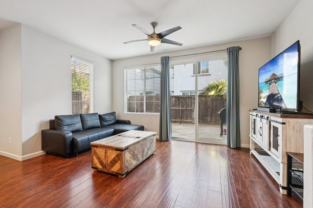 8781 Cortina Cir #61, Roseville, CA 95678