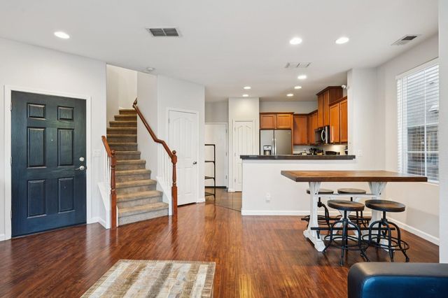 8781 Cortina Cir #61, Roseville, CA 95678