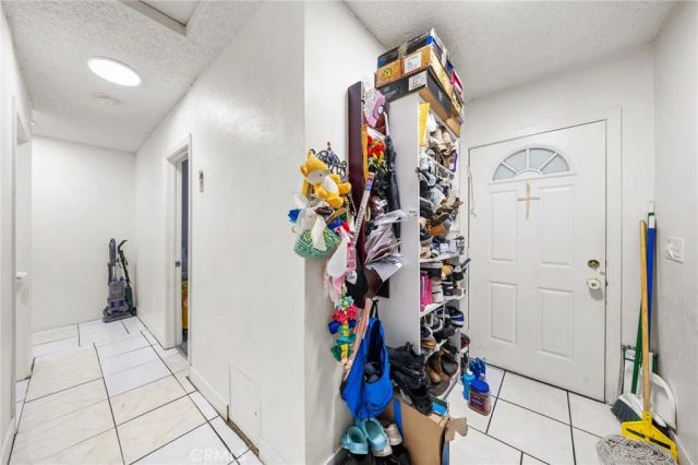 9614 Graham Ave, Los Angeles, CA 90002