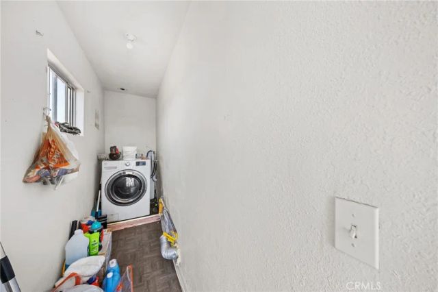 9614 Graham Ave, Los Angeles, CA 90002