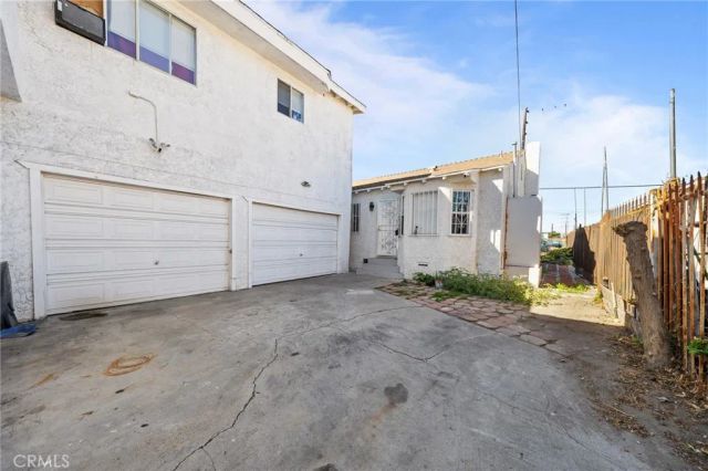 9614 Graham Ave, Los Angeles, CA 90002